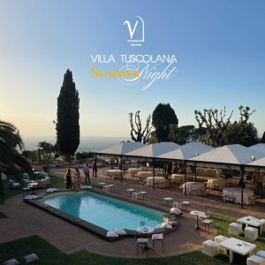 Pool at Italian wedding venue, Villa Tuscolana